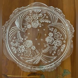 THICK CUT GLASS SERVING PLATE